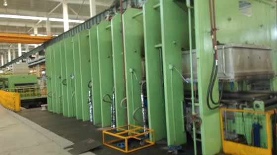 खरीदें 3600T रबर कन्वेयर बेल्ट वल्केनाइजिंग प्रेस online manufacture