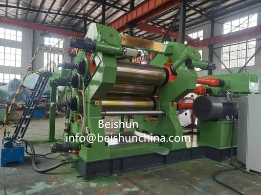 खरीदें उत्पादकता के लिए 920 मिमी चौड़ाई पानी ठंडा तीन रोल कैलेंडर मशीन online manufacture