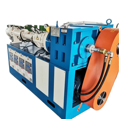 खरीदें DC132 रबर एक्सट्रूडर मशीन 0-60r/min पेंच गति 300 मिमी सामने पेंच व्यास online manufacture