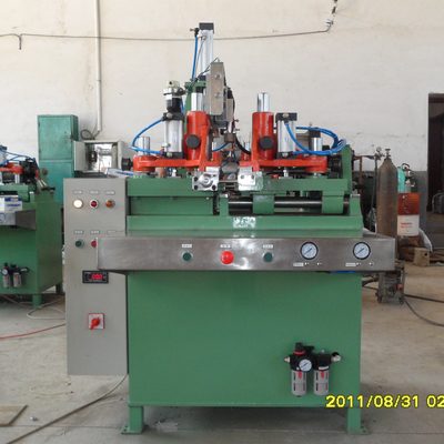 हाइड्रोलिक इनर ट्यूब मोटरसाइकिल टायर बनाने की मशीन Splicing Inner Tube Splicer