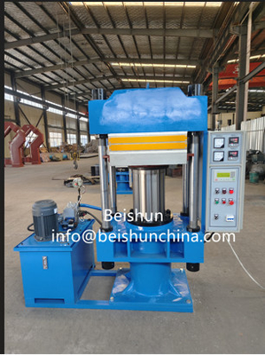 गर्म प्लेट आकार छोटे चार स्तंभ फ्लैट रबर मोल्डिंग प्रेस 500 * 500 मिमी दबाव 80 टन