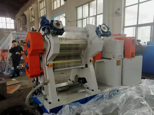 अच्छा मूल्य सटीक रबर फिल्म कैलेंडर मशीन दो रोल डिजाइन उच्च उत्पादन गति ऑनलाइन