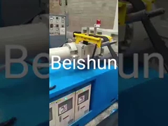 स्वचालित रबर सील उत्पादन लाइन विभिन्न आकारों के उच्च गुणवत्ता वाले रबर सील का उत्पादन करती है